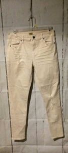 Cream color ankle straight jeans